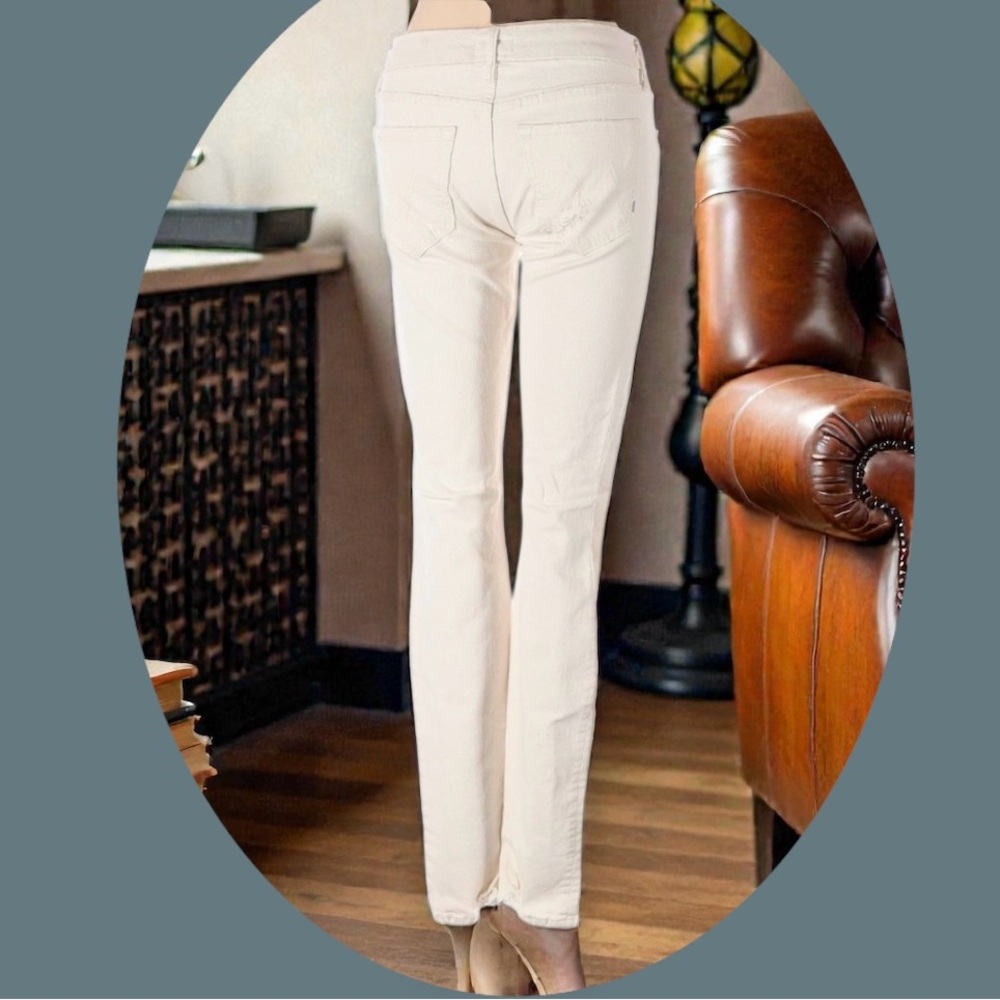 Mother The Looker Cream For A Day Destroyed Style . Cream/lightest pink. Size 25